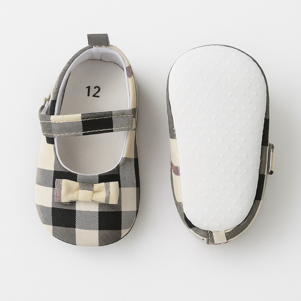 Girls Prewalking Shoes With Bow Detailing On Top