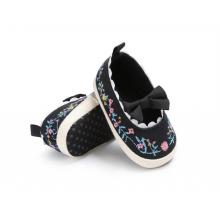 Black Pre-walking Shoes With Soft Embroidery On Top